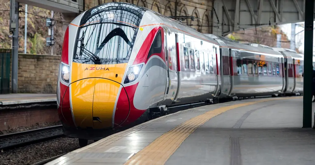London to Edinburgh train at King's Cross station – LNER Azuma service