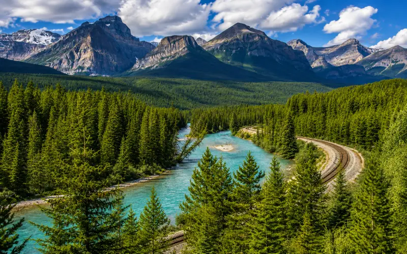 Day 7 – Return to Calgary: Bow Valley Parkway and Canmore