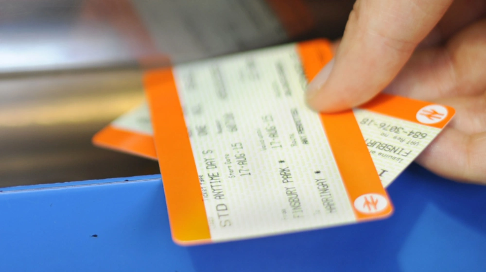 UK rail tickets and railcards guide Advance Off-Peak Anytime ticket types explained