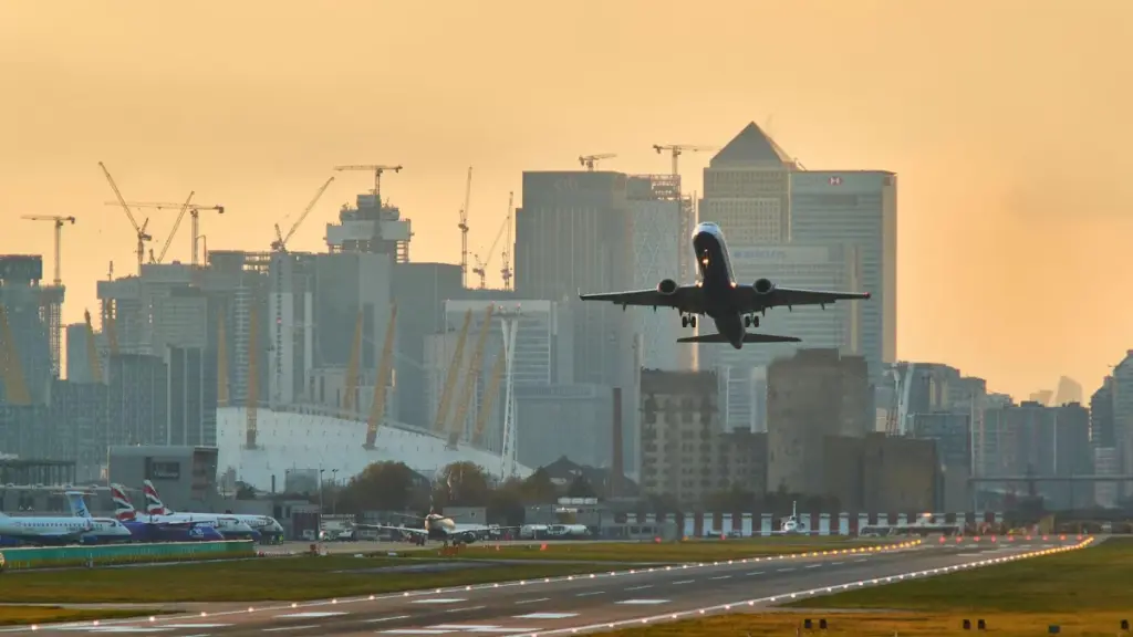 How to Find Last-Minute Cheap Flights to London 5 Tricks That Work