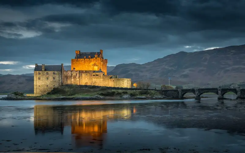 Scottish Highlands - Castle Romance and Wild Landscapes