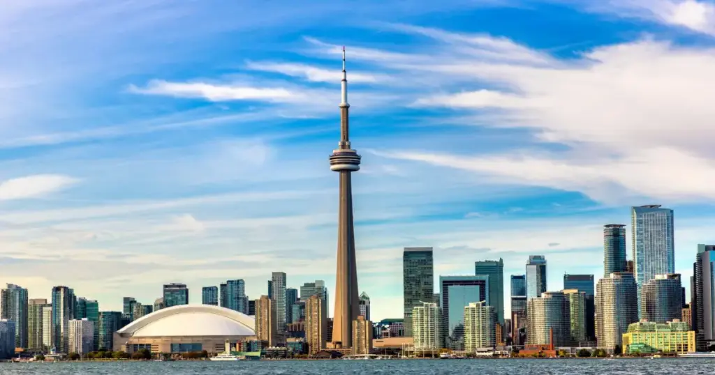 Best Hotels in Toronto – From Budget to Boutique Honestly Compared
