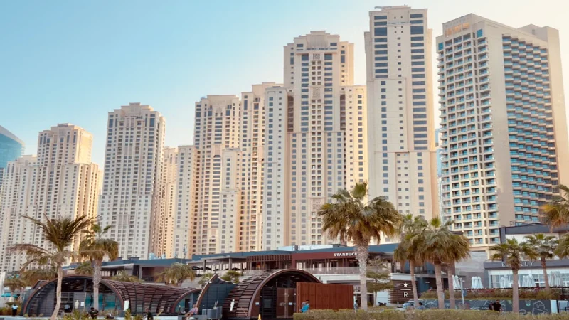 Beach and promenade at Jumeirah Beach Residence in Dubai