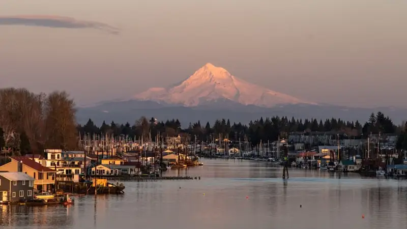 Portland Oregon Mount Hood skyline view