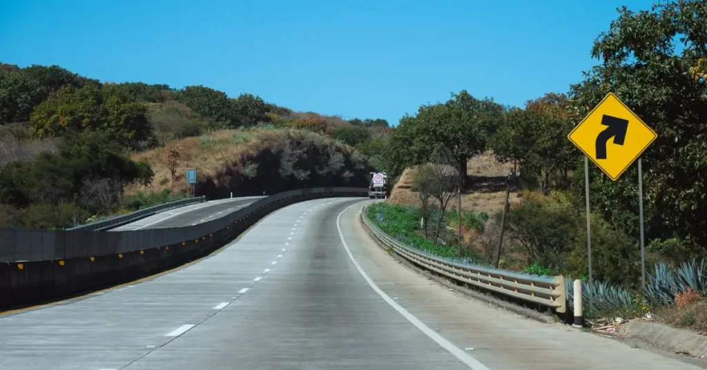 Toll highway in Mexico during daytime, recommended over secondary roads
